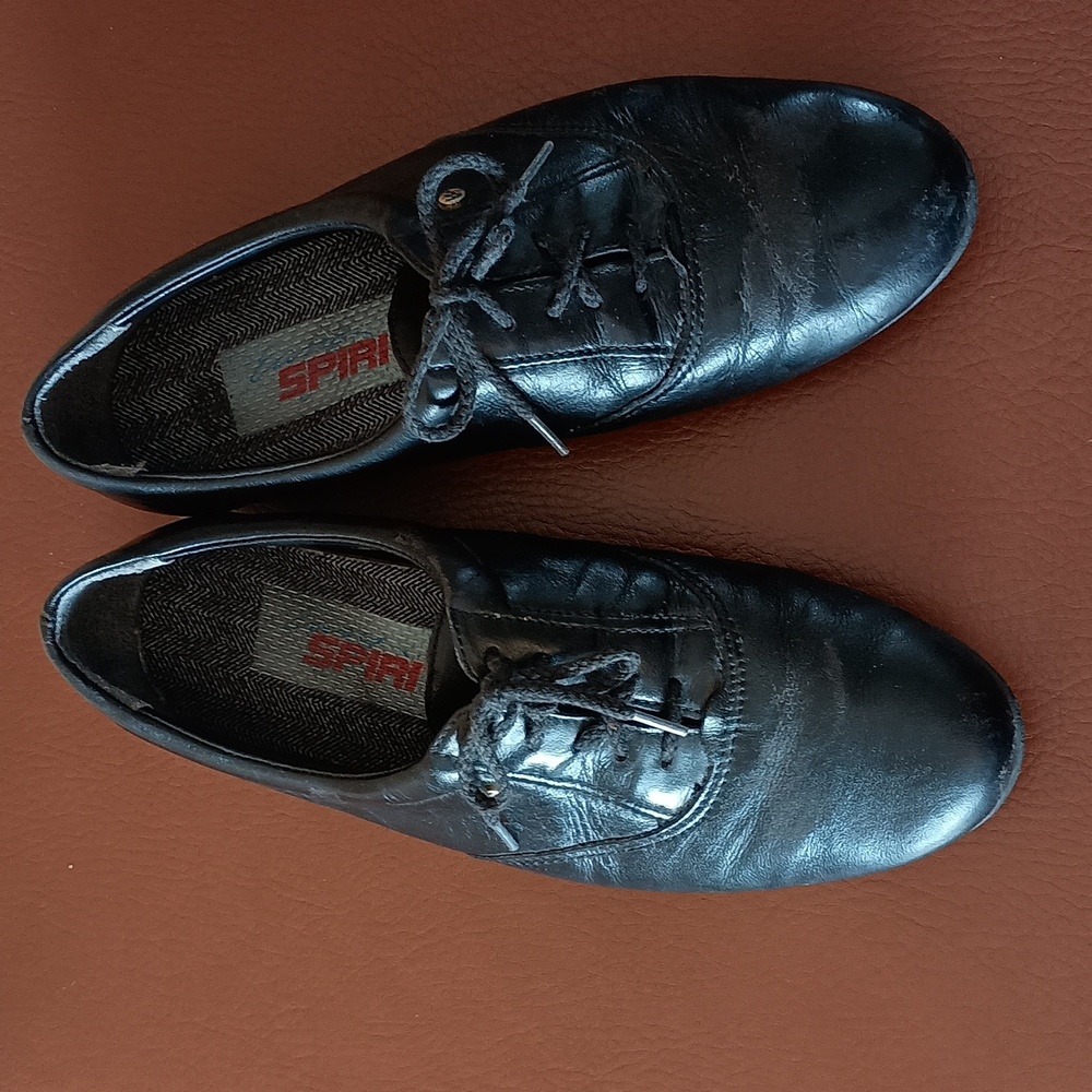 Easy Spirit black leather women's sz 6 shoes